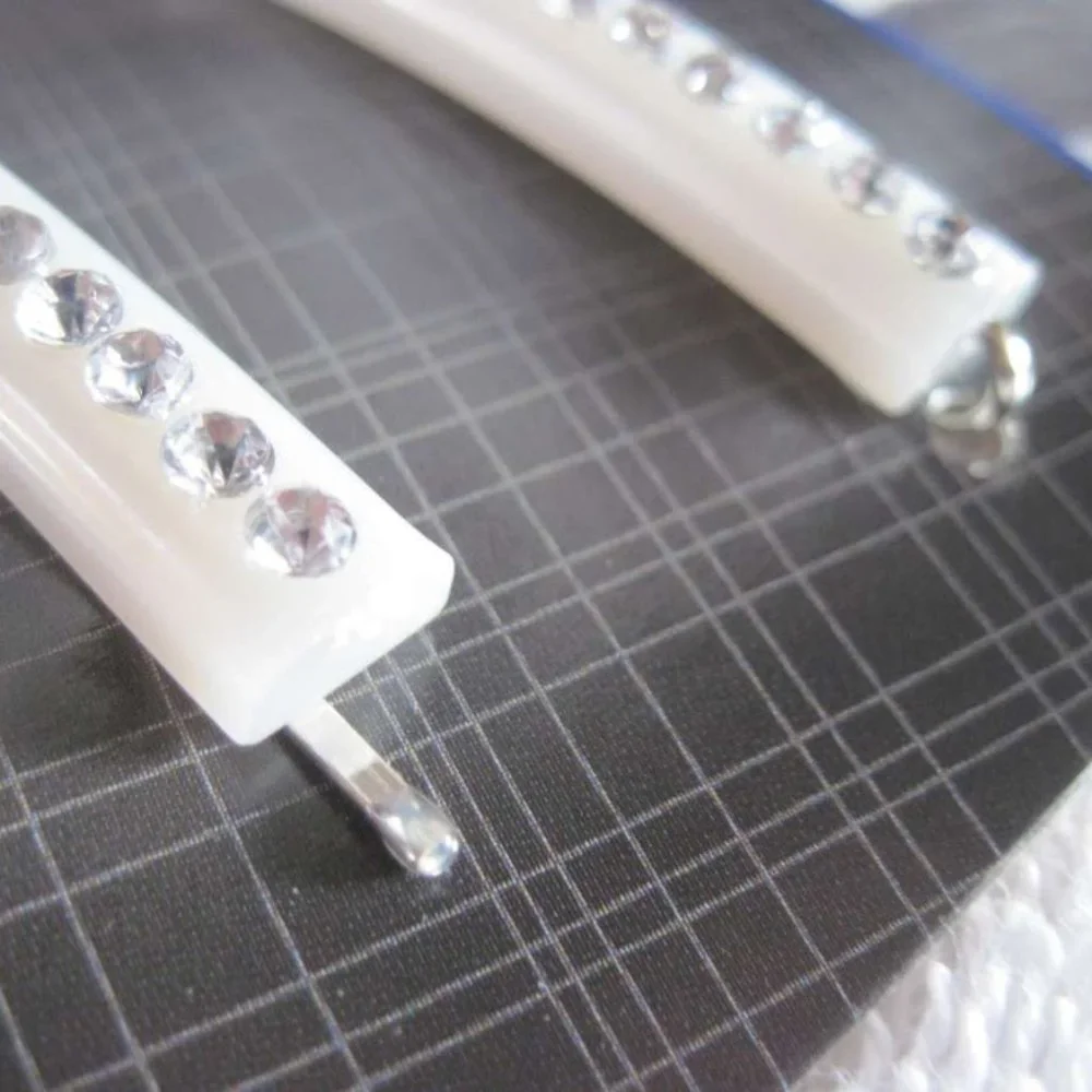 2 Goody Luxe Plastic White Block Diamond Gems Bobby Slides Hair Pins Jewel Stun